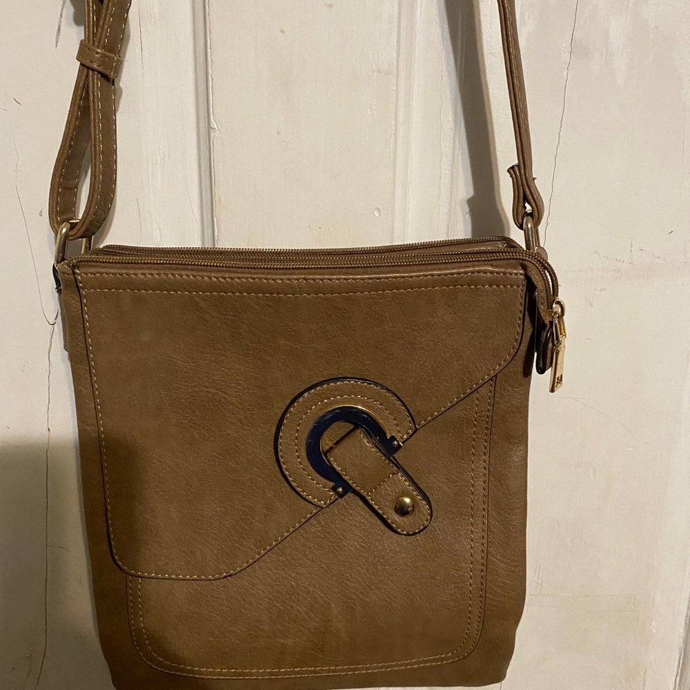 Crossbody - Picture 2 of 3